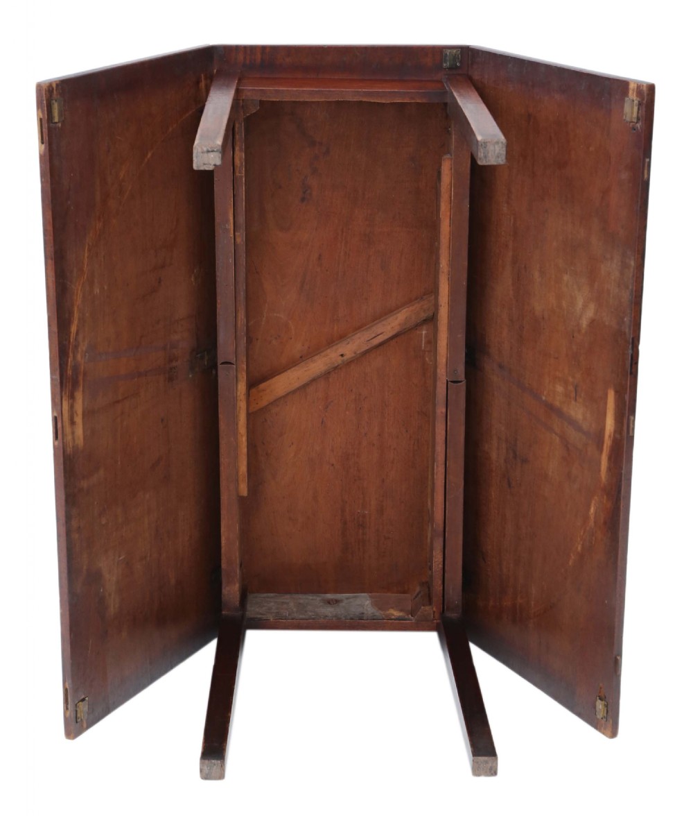 Georgian C1800 mahogany dining table View VII