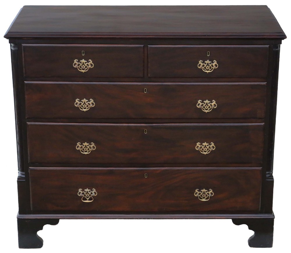 Georgian mahogany chest of drawers