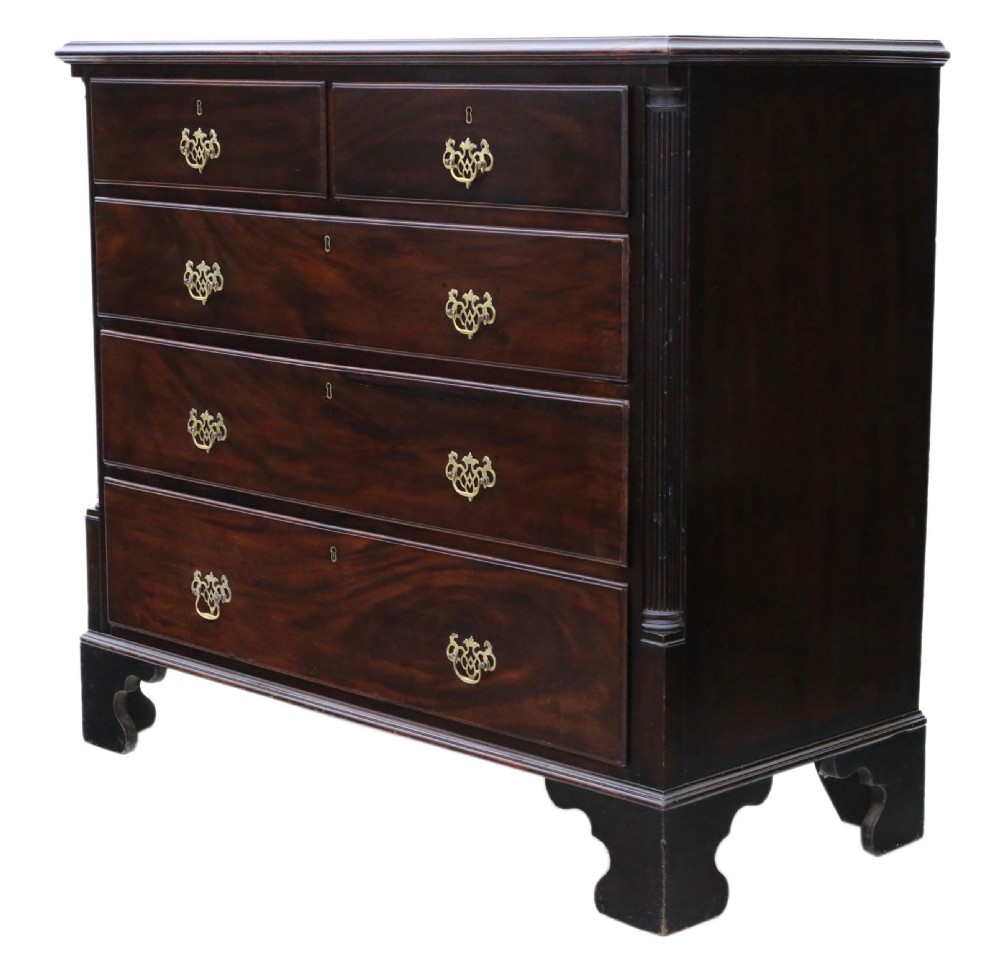 Georgian mahogany chest of drawers View VIII