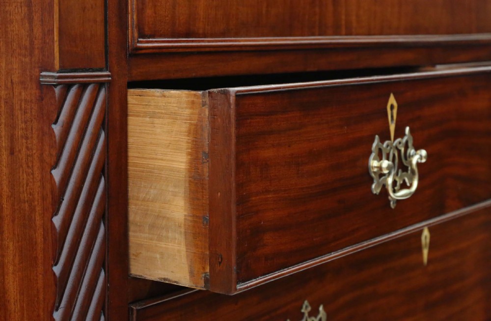 Georgian large mahogany chest of drawers View IX