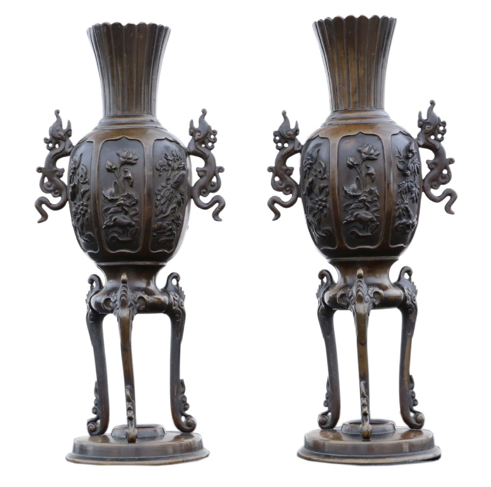 19th Century pair of Chinese bronze vases