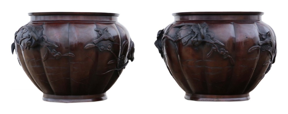 Pair of fine quality Japanese bronze jardinieres planters bowls Meiji period View IV