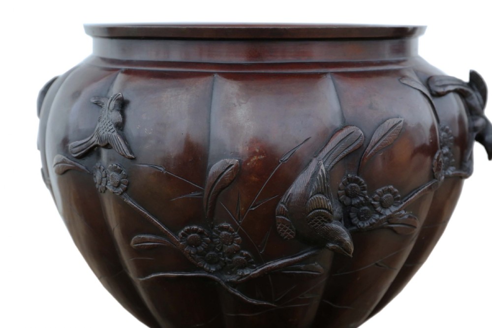 Pair of fine quality Japanese bronze jardinieres planters bowls Meiji period View XI