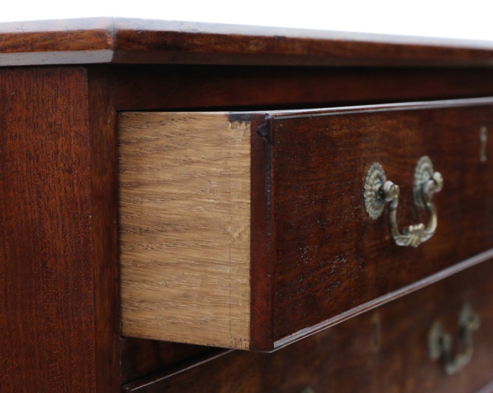 Small mahogany chest of drawers 19th Century View VII
