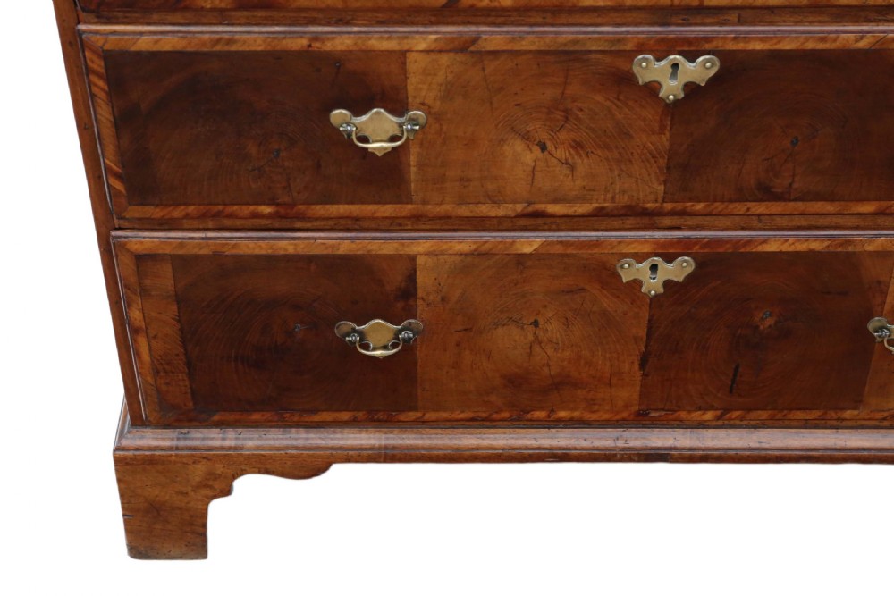 Georgian oyster walnut and fruitwood chest of drawers View V