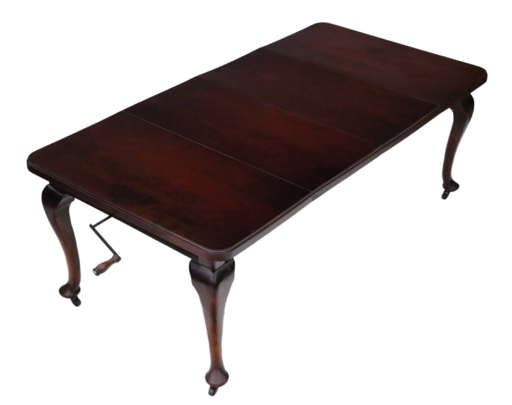 Large mahogany windout extending dining table 6'8