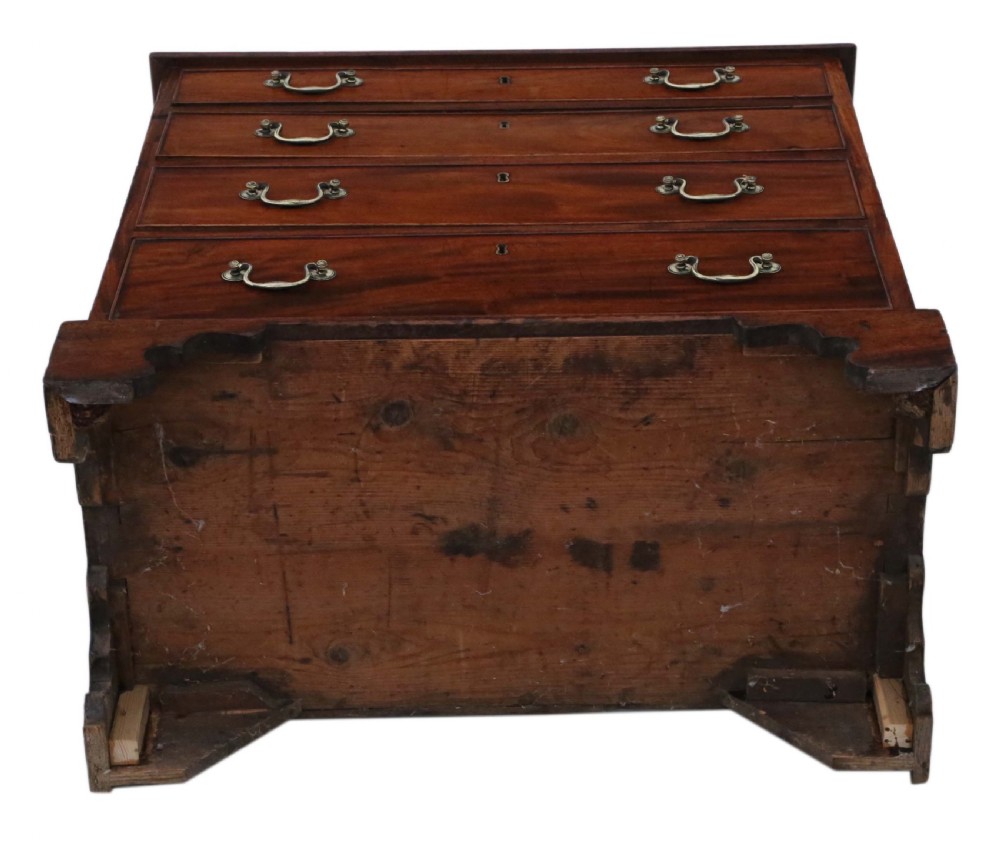 Georgian mahogany chest of drawers View XI