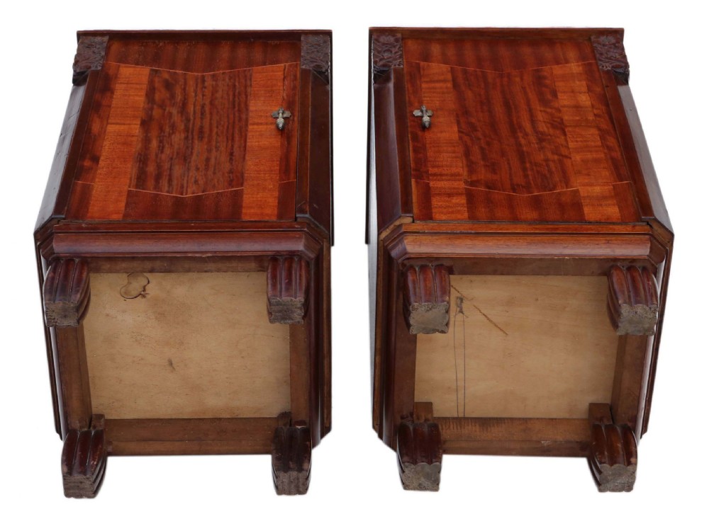 Pair of Art Deco marquetry and marble bedside tables View XI