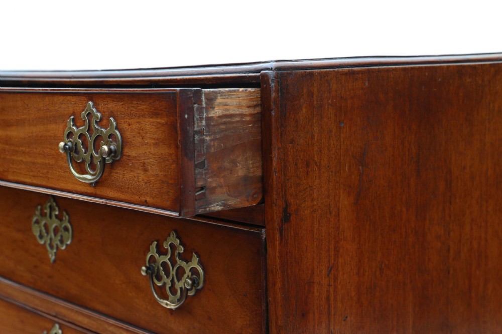 Georgian mahogany chest of drawers View IV