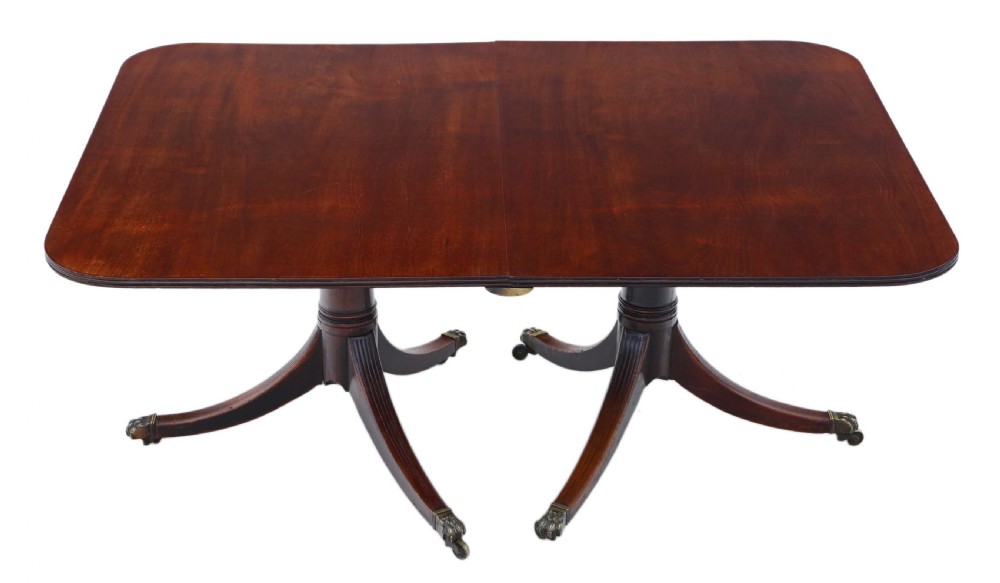 Georgian mahogany extending pedestal dining table View IX