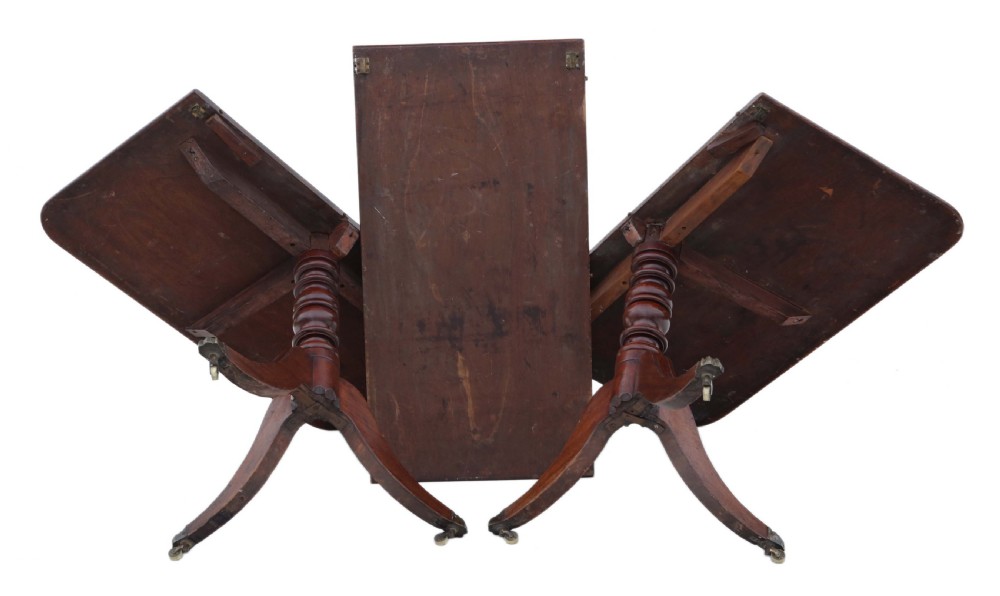 Georgian mahogany extending pedestal dining table  View VIII