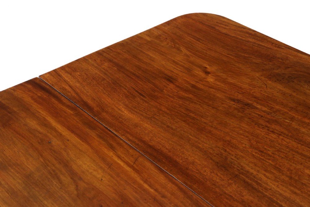 Mahogany extending dining table View IV