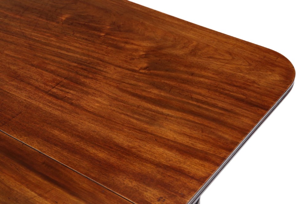 Mahogany extending dining table View VII