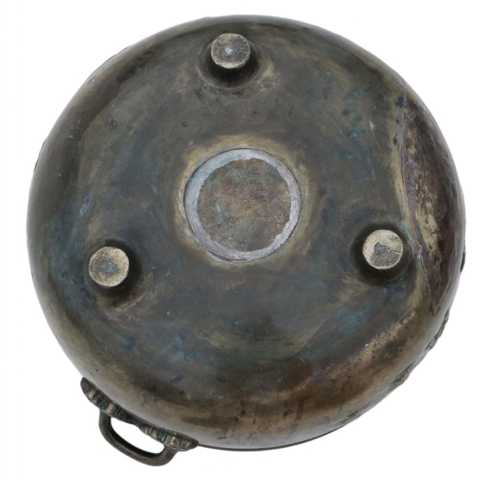 Oriental Chinese Japanese bronze planter bowl View V