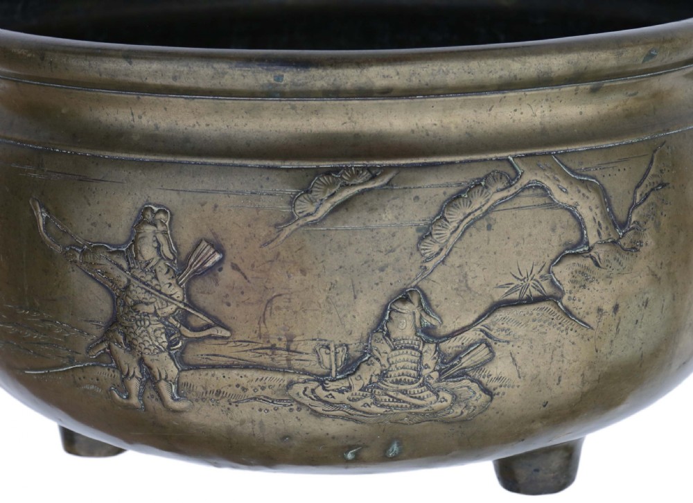 Oriental Chinese Japanese bronze planter bowl View VI
