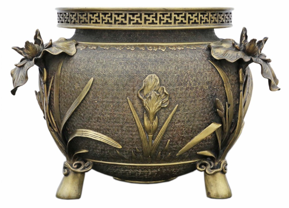 Oriental Japanese bronze Jardiniere Meiji Period