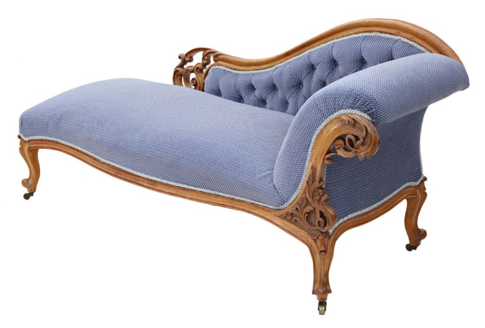 Victorian carved walnut chaise longue sofa  View IV