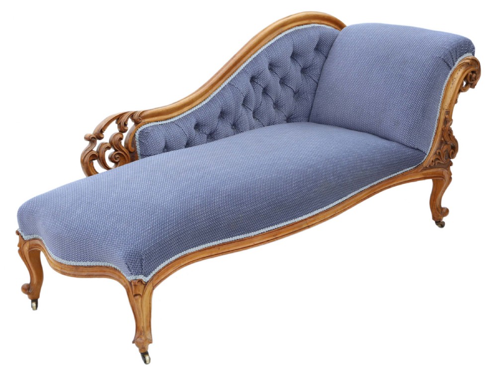 Victorian carved walnut chaise longue sofa  View VII