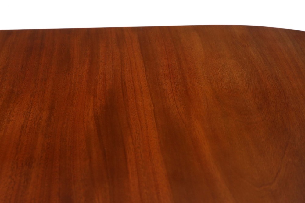 ANTIQUE LARGE ~7'2