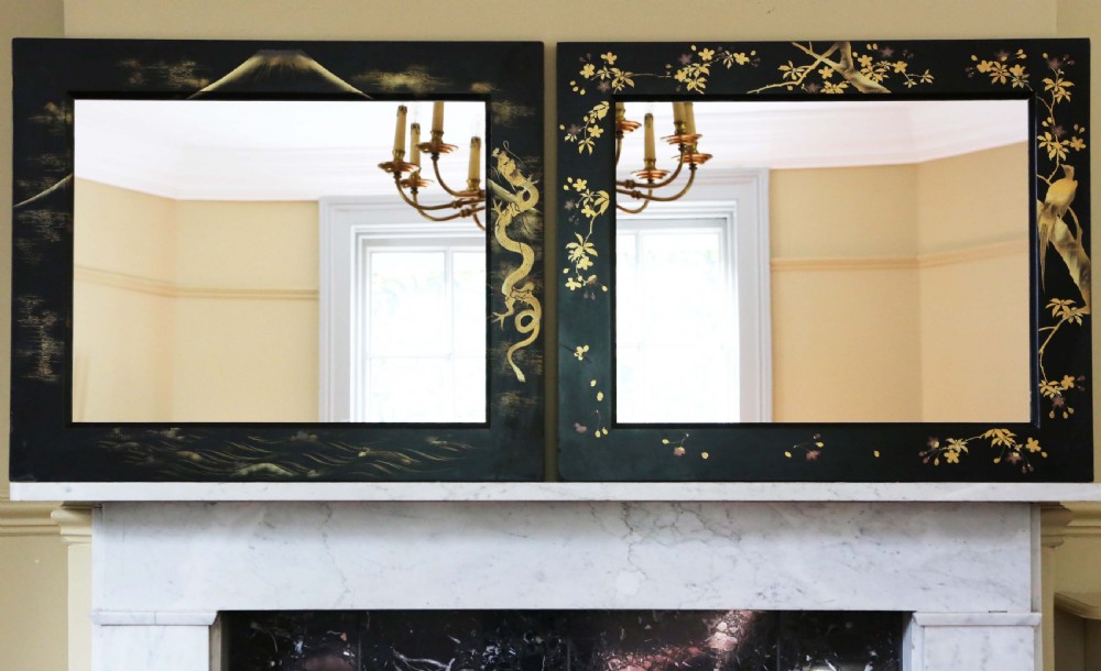 ANTIQUE LARGE QUALITY PAIR OF BLACK LACQUER JAPANESE DECORATED WALL MIRRORS C1910