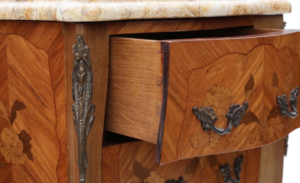 ANTIQUE FINE QUALITY PAIR OF FRENCH MARQUETRY BEDSIDE TABLES  View IV
