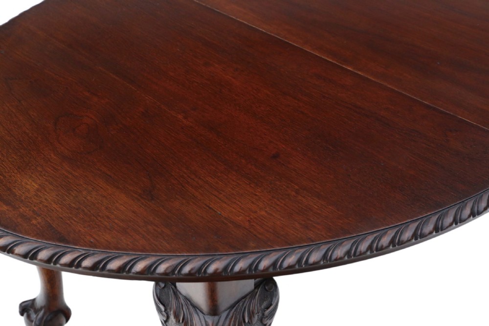 Antique fine quality ~6' mahogany wind out extending dining table C1900 View III