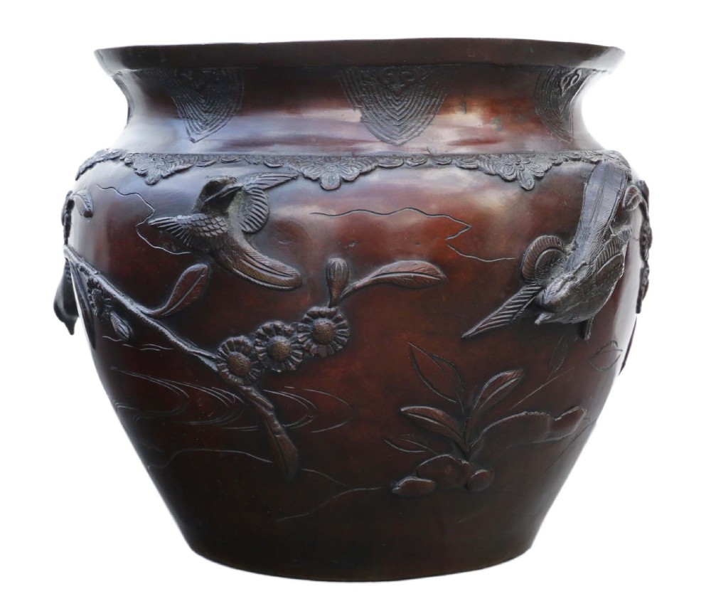 Antique large fine quality Oriental Japanese 19th Century Meiji Period bronze Jardinière planter View III
