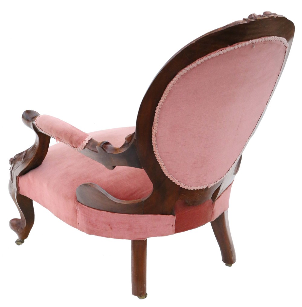Antique quality Victorian carved walnut spoon back slipper armchair C1870 View III