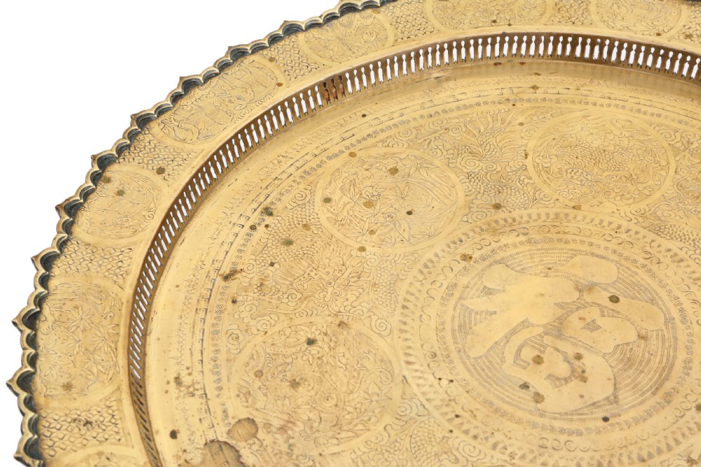 Antique quality very large oriental brass charger tray coffee table on ebonised stand C1920 View IV