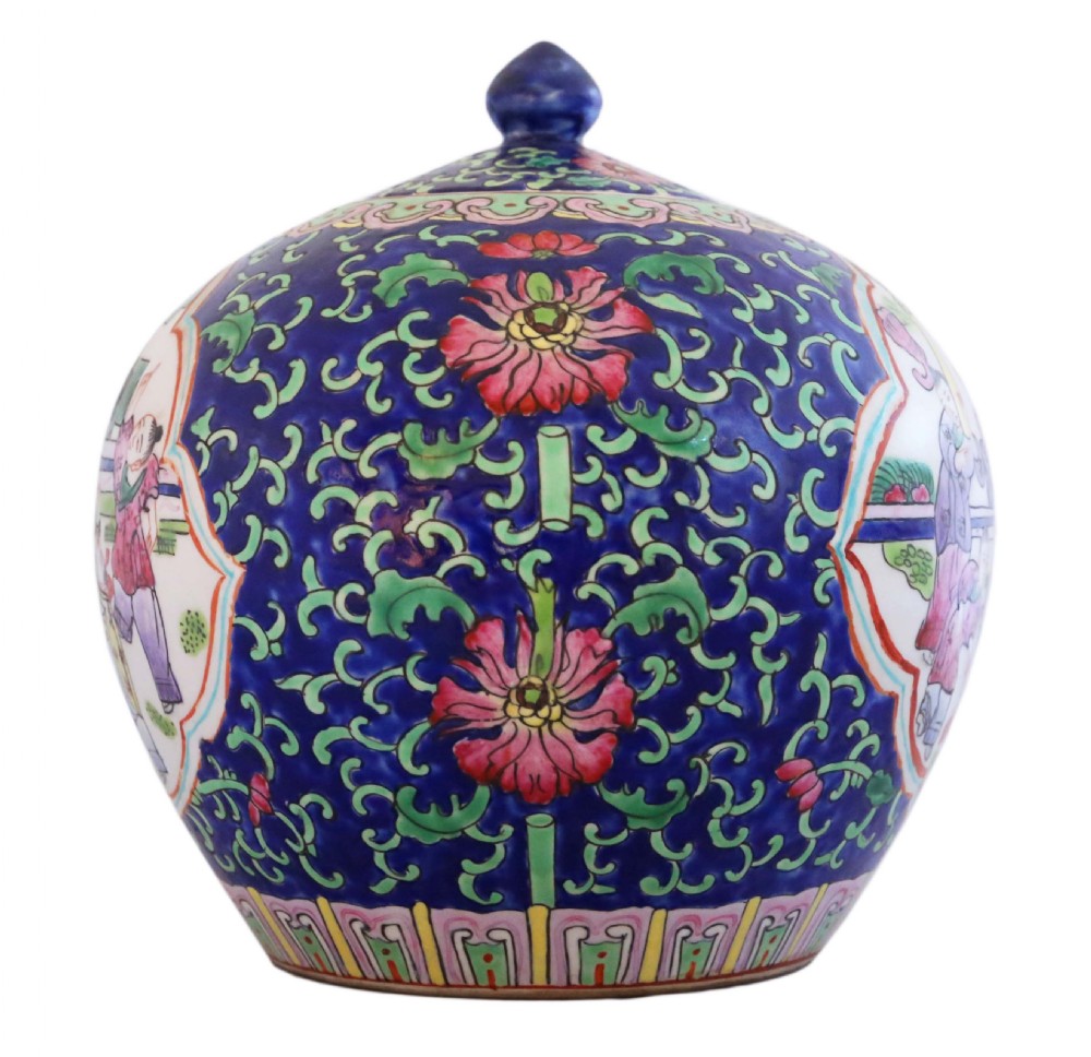 Antique large fine quality Oriental Chinese 19th Century TongZhi Ginger Temple Jar Famille Rose
