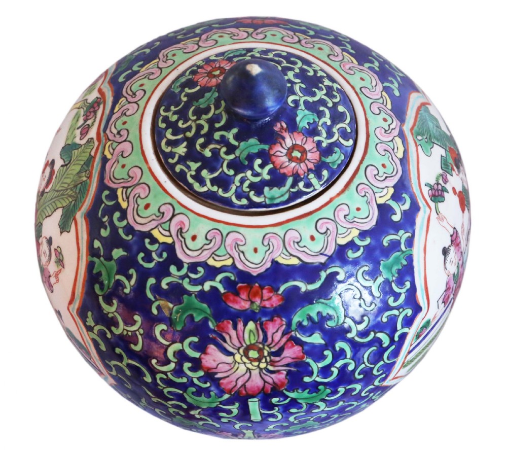 Antique large fine quality Oriental Chinese 19th Century TongZhi Ginger Temple Jar Famille Rose View V
