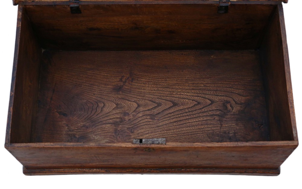 Antique Georgian 18th Century small elm box coffer View III