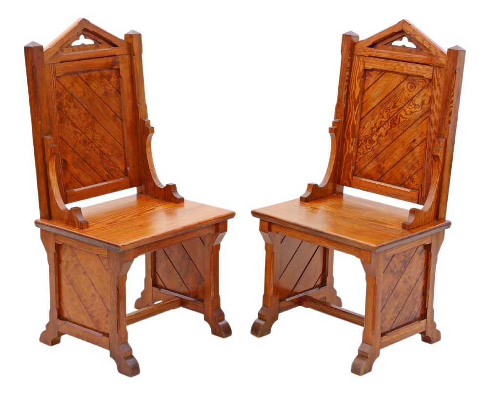 Antique quality pair of Gothic pitch pine throne hall chairs C1900