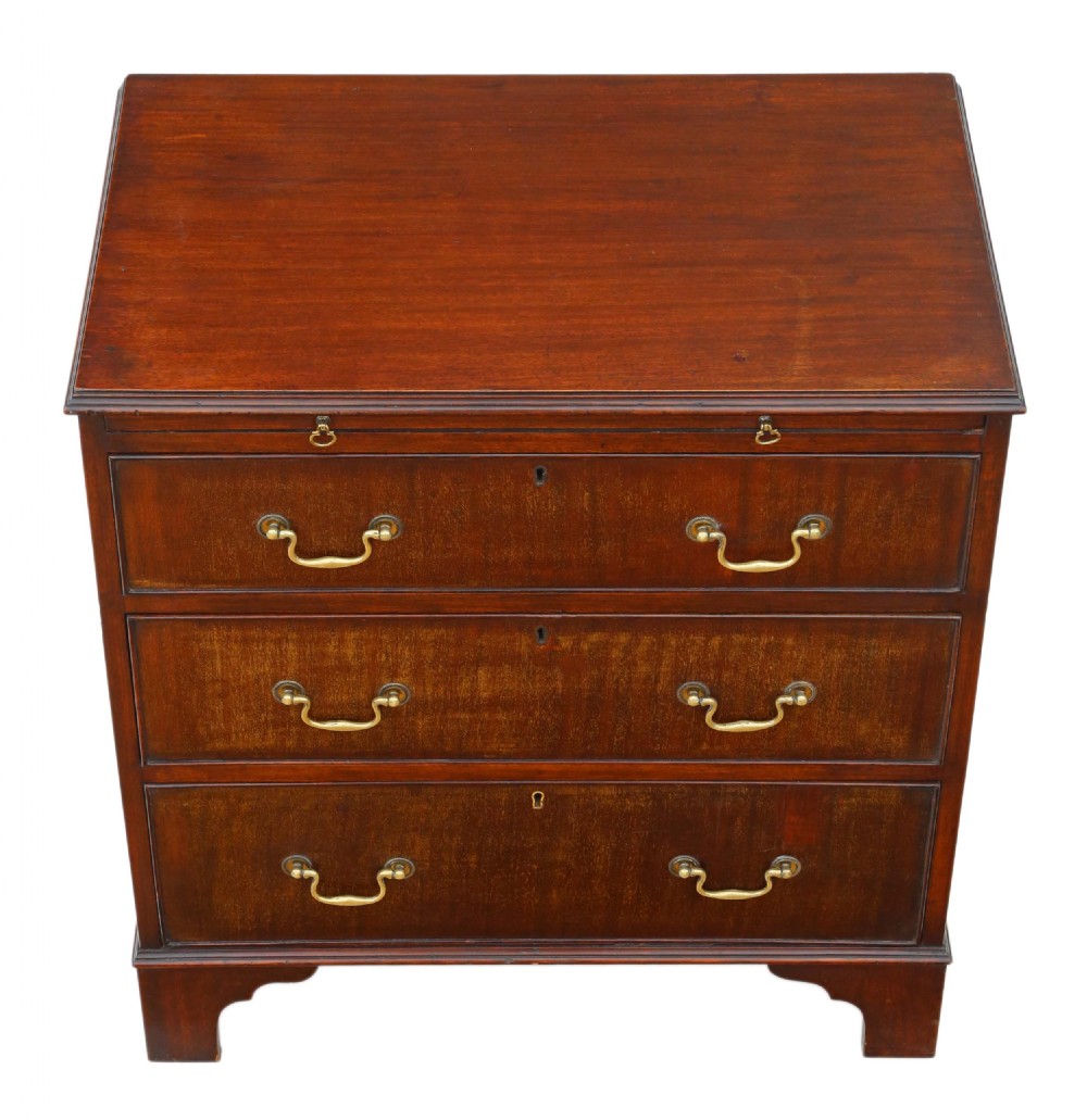 Antique small Georgian revival mahogany bachelor's chest of drawers C1910-20 View II