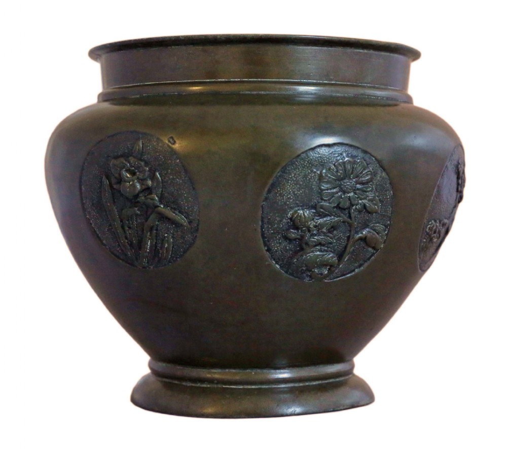 Antique quality Oriental Japanese bronze Jardinière planter Meiji Period Art Nouveau C1910 View II