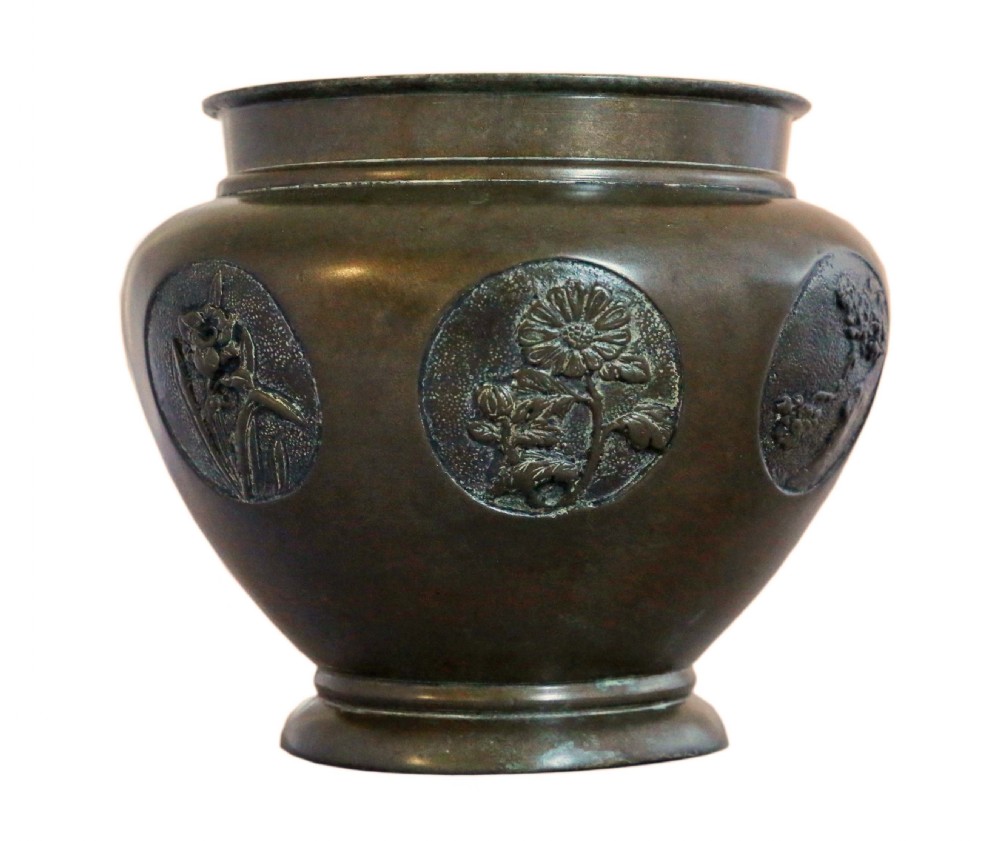 Antique quality Oriental Japanese bronze Jardinière planter Meiji Period Art Nouveau C1910 View III