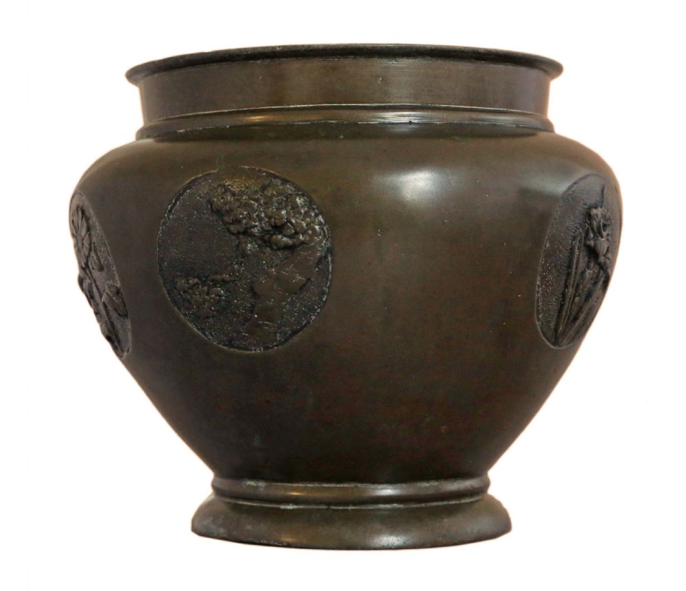Antique quality Oriental Japanese bronze Jardinière planter Meiji Period Art Nouveau C1910 View IV