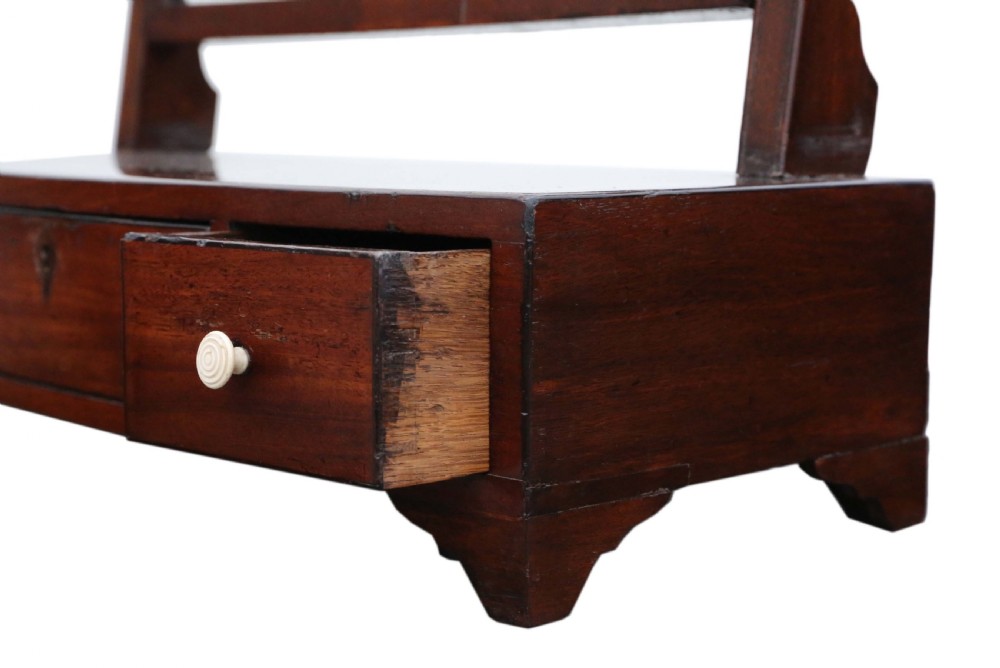 Antique quality Georgian C1805 mahogany dressing table swing mirror View VII