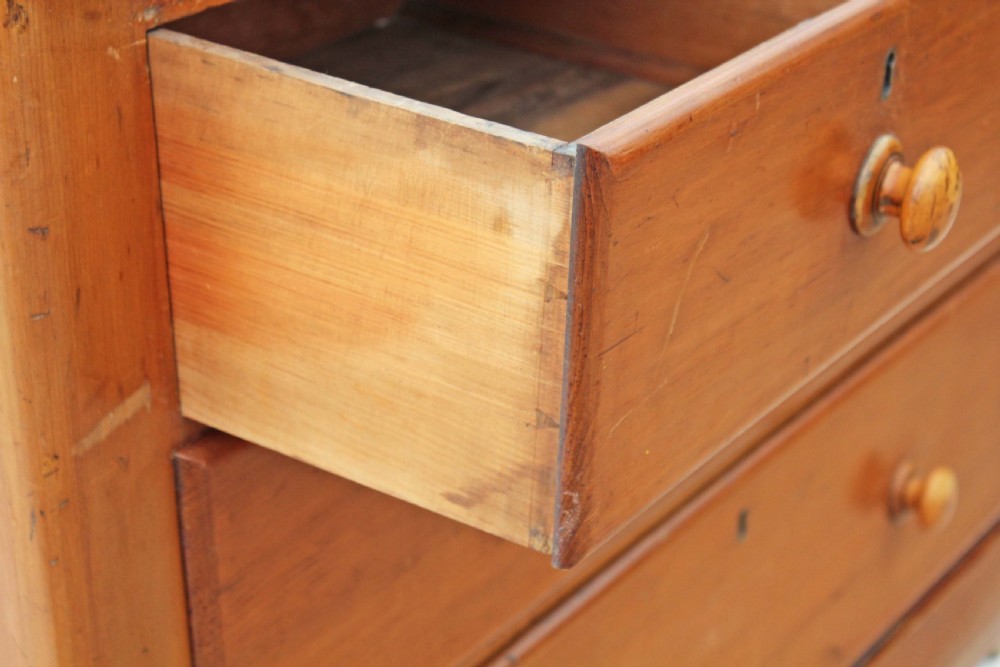 Antique Victorian 19C pine chest of drawers View III