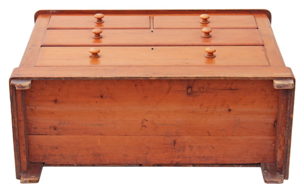 Antique Victorian 19C pine chest of drawers View VIII
