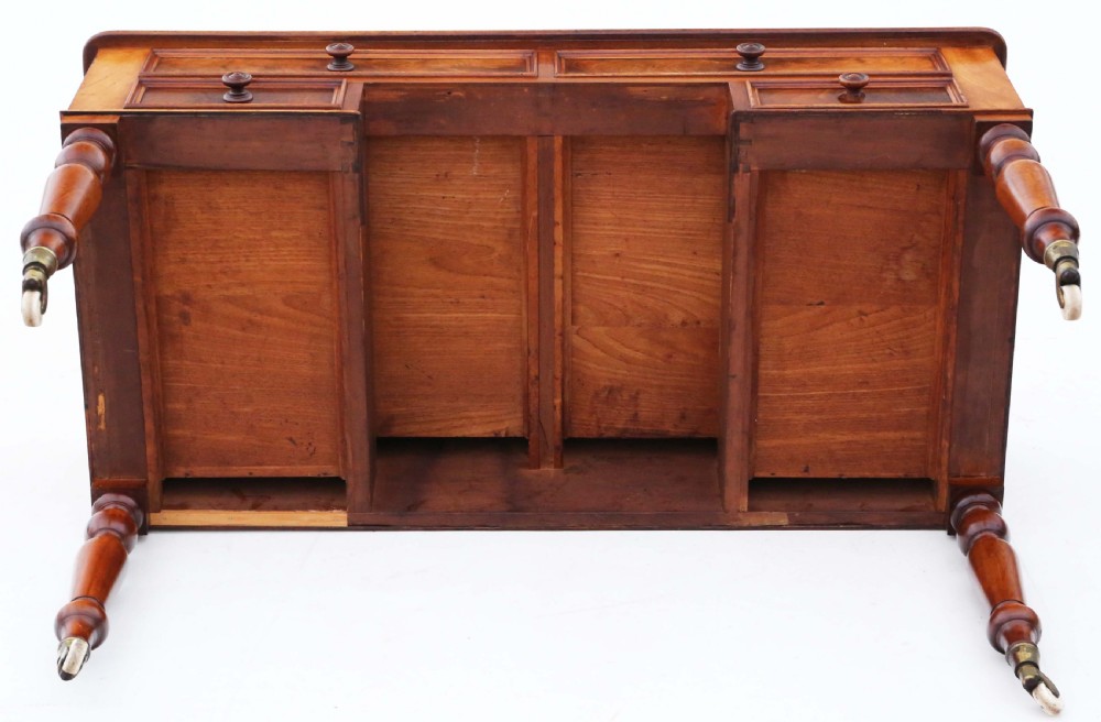 
Antique fine quality 19th Century mahogany writing table View VIII