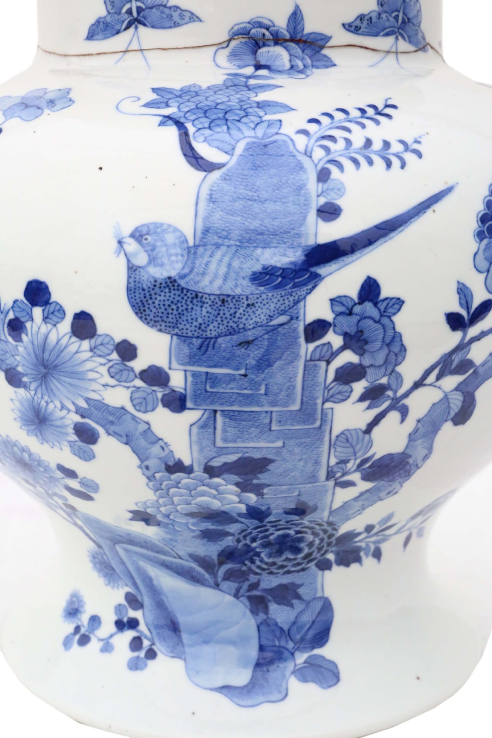 Chinese Oriental blue & white ceramic ginger jar with lid View IV