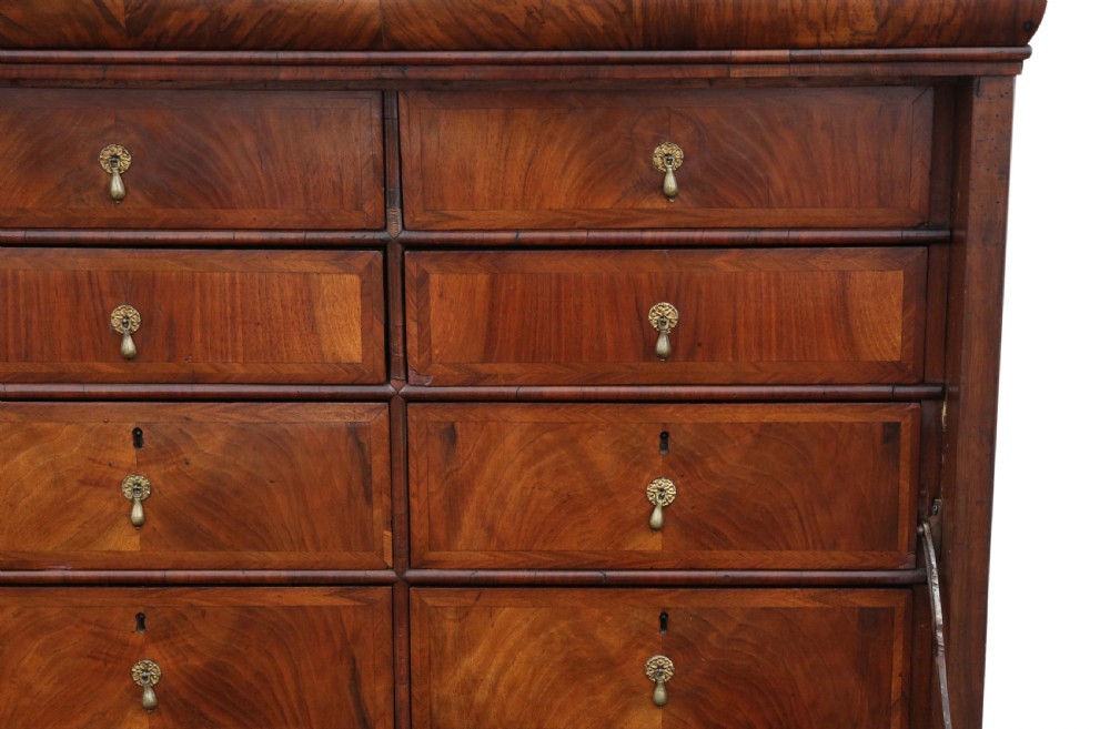 Antique Queen Anne Early 18th Century Inlaid Burr Walnut Escritoire Desk – Fine Quality View VIII