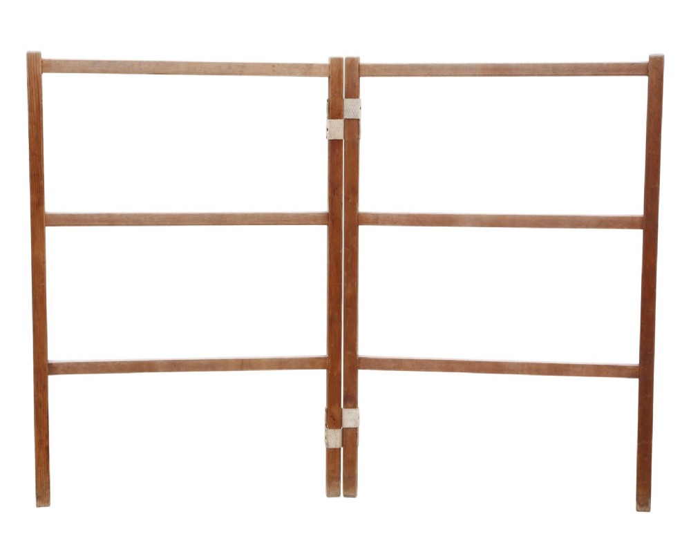 Antique c.1920 Towel Rail Stand – Fine Quality
