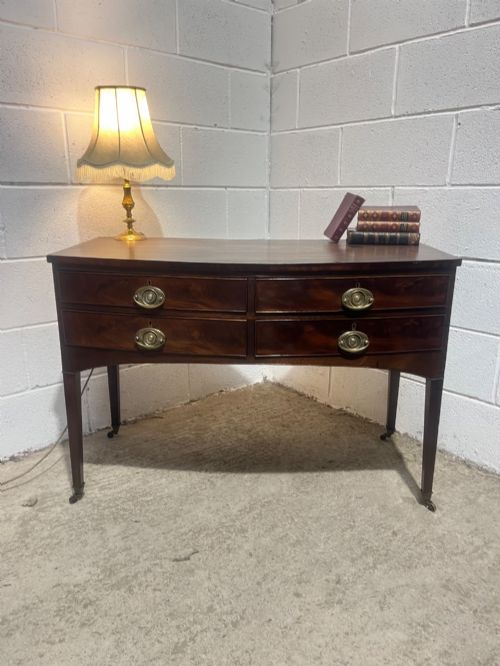 Antique Georgian Mahogany Bowfront Hall Table