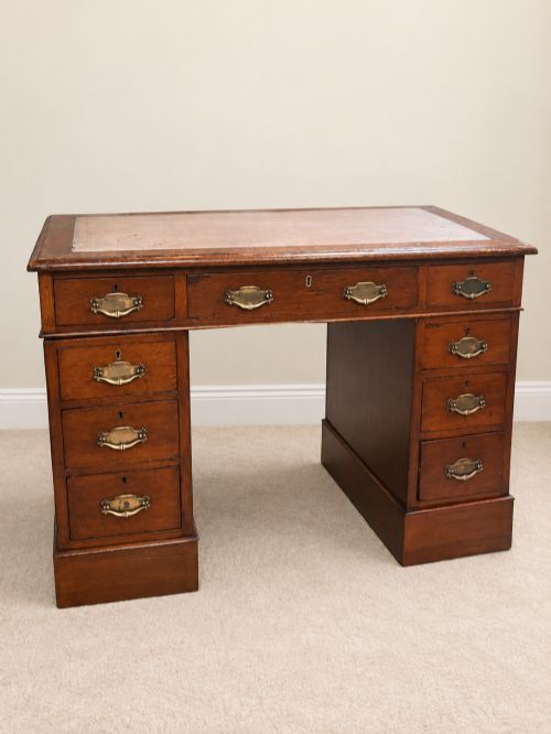 Antique Late 19th Century Oak Pedestal Desk