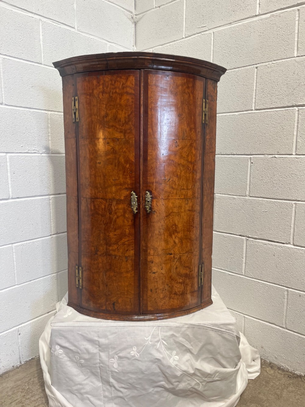 Antique George 3rd Burr Oak Corner Cupboard