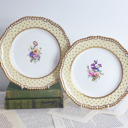 A Pair of Spode Felspar Dessert Plates, C.1820