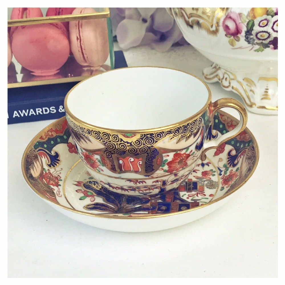 Antique Spode teacup and saucer duo, Imari pattern 967