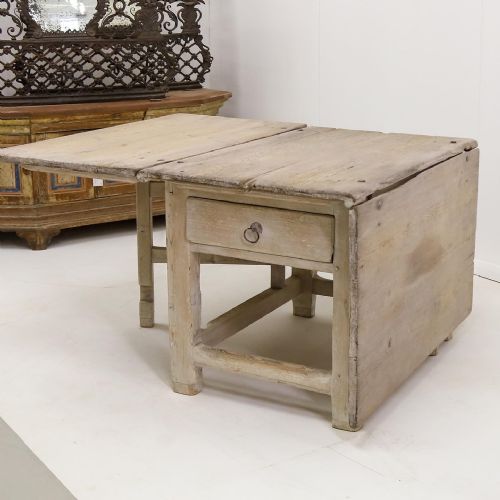 SWEDISH 18TH CENTURY GATELEG TABLE BASE WITH LATER WASH - ADDITIONAL PHOTO 1